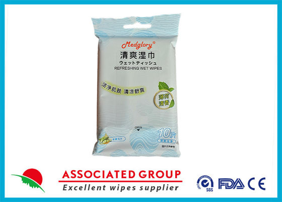 Des lingettes humides naturelles jetables pour le visage pour adultes en coton pur et en eau pure / 45 GSM