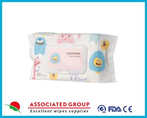 Des lingettes pour bébé sans parfum et sans eau pour le nettoyage des enfants